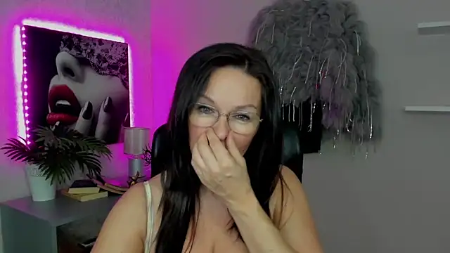 HelenLuxx online show from March 2025 07:26:01 AM