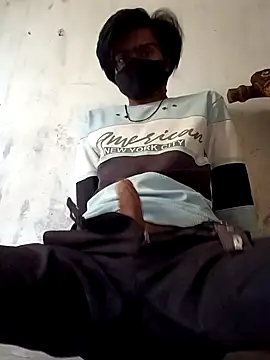 Snapshot of Yasha_14C_Creator chatting on November 2025 05:19:02 AM Yasha 14C Creator online show from November 2025 05:19:02 AM