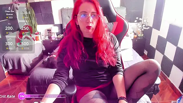 Snapshot of Ursula_fire chatting on December 2025 08:25:02 PM Ursula fire online show from December 2025 08:25:02 PM