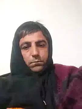 Snapshot of Muratcanik44 chatting on February 2026 11:47:02 PM Muratcanik44 online show from February 2026 11:47:02 PM