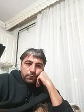 Snapshot of Muratcanik44 chatting on March 2026 11:21:01 PM Muratcanik44 online show from March 2026 11:21:01 PM