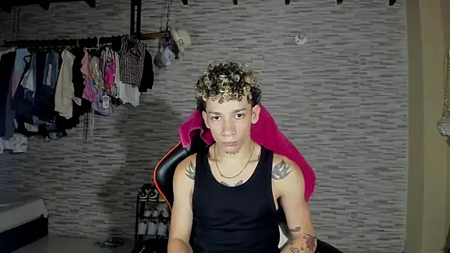 mateodeamjo online show from September 2025 07:08:02 AM