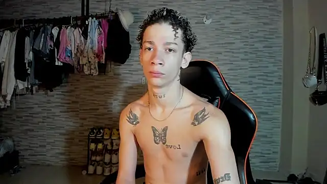 mateodeamjo online show from September 2025 06:35:02 AM