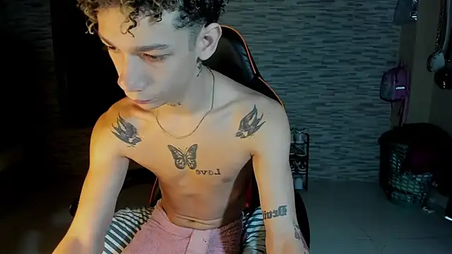 mateodeamjo online show from September 2025 11:58:01 AM