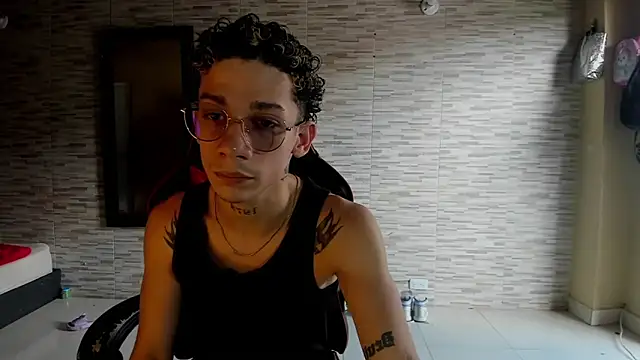 mateodeamjo online show from October 2025 05:22:02 PM