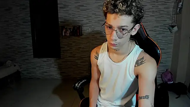 mateodeamjo online show from October 2025 08:44:02 AM