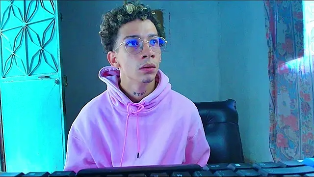 mateodeamjo online show from February 2026 12:43:02 PM