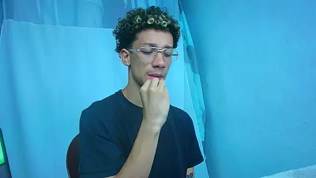 mateodeamjo online show from March 2026 07:09:02 AM