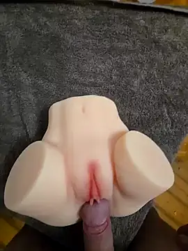 Snapshot of diyMasturbator chatting on October 2025 10:19:02 AM diyMasturbator online show from October 2025 10:19:02 AM