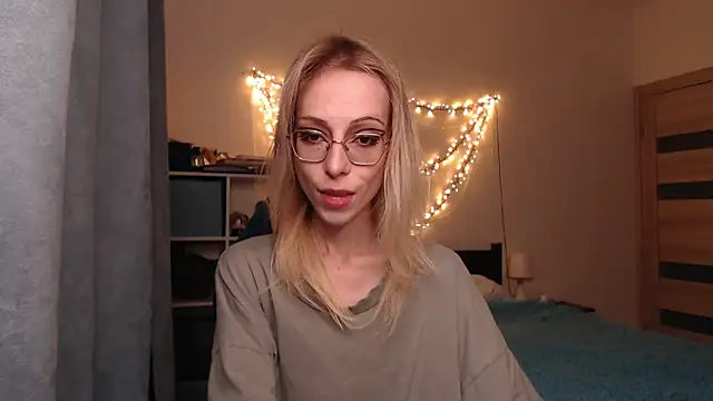 amber quell here online show from February 2025 02:12:02 PM