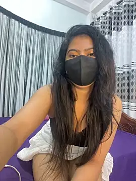 Snapshot of Angel_Zaara chatting on February 2025 06:38:01 PM Angel Zaara online show from February 2025 06:38:01 PM