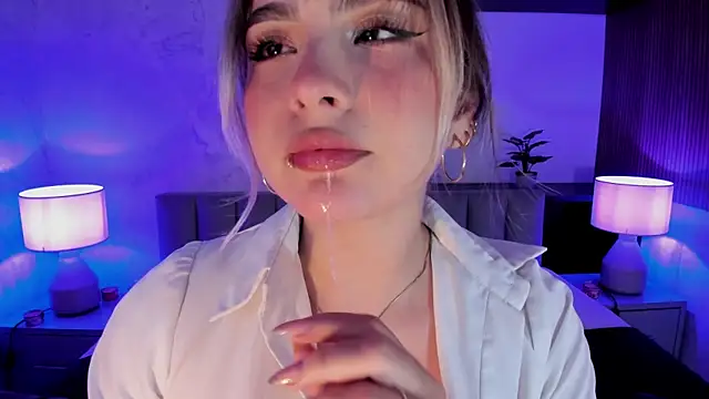 SamantaBone online show from January 2025 12:17:01 AM