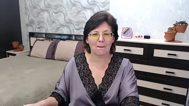 VitaCharm online show from December 2024 07:50:02 PM