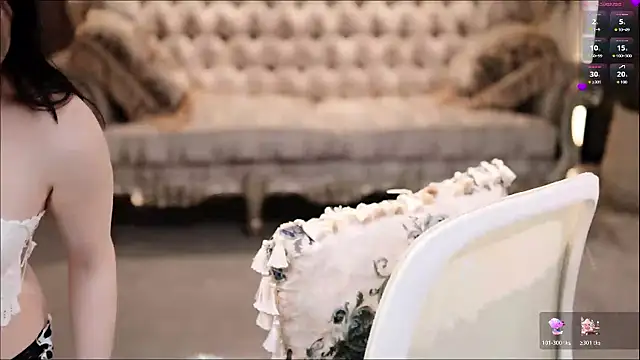 Snapshot of lilies-sweet chatting on June 2026 02:52:01 PM lilies-sweet online show from June 2026 02:52:01 PM
