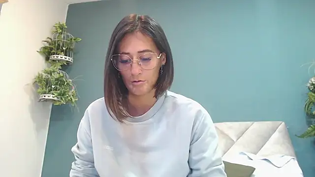 SharisWillian online show from November 2025 03:41:01 AM