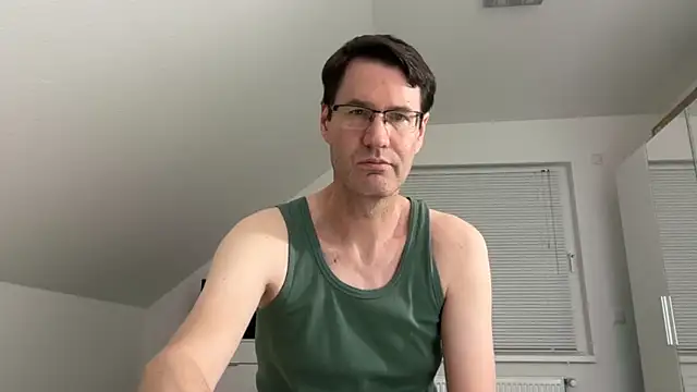 zxzx cam1 online show from April 2026 09:01:02 PM