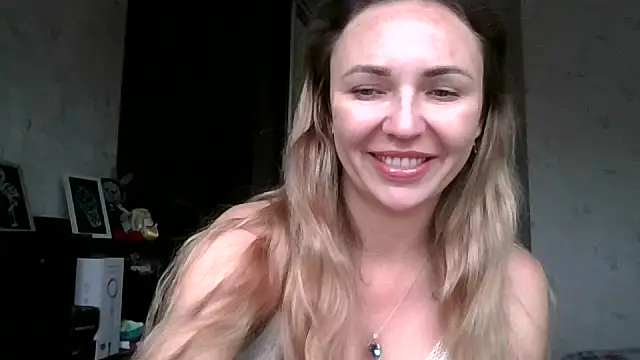 Snapshot of AngelinaLove28 chatting on October 2025 07:36:03 AM AngelinaLove28 online show from October 2025 07:36:03 AM