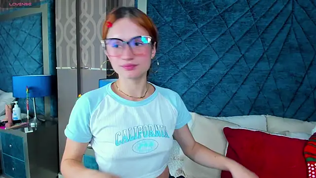 AdelaineBest online show from December 2024 04:42:02 AM