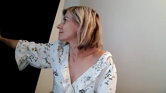 Snapshot of anechka1 chatting on October 2025 11:55:02 AM anechka1 online show from October 2025 11:55:02 AM