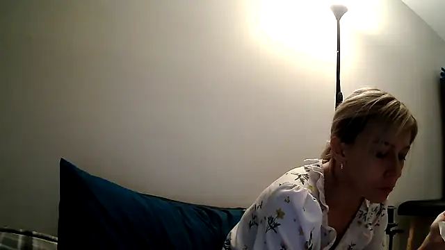 Snapshot of anechka1 chatting on October 2025 01:00:02 AM anechka1 online show from October 2025 01:00:02 AM