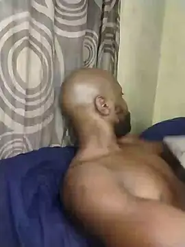 Stallion100 online show from December 2024 01:06:02 AM