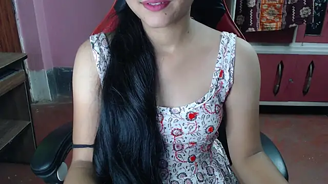 Snapshot of Angel_Alison_ chatting on June 2026 06:31:01 PM Angel Alison online show from June 2026 06:31:01 PM