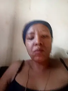 Snapshot of Surreyaa chatting on December 2024 02:19:02 PM Surreyaa online show from December 2024 02:19:02 PM