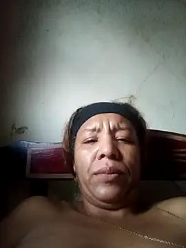 Snapshot of Surreyaa chatting on December 2024 11:43:01 AM Surreyaa online show from December 2024 11:43:01 AM