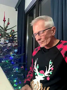 Snapshot of Alexwawapl chatting on December 2025 07:42:01 PM Alexwawapl online show from December 2025 07:42:01 PM
