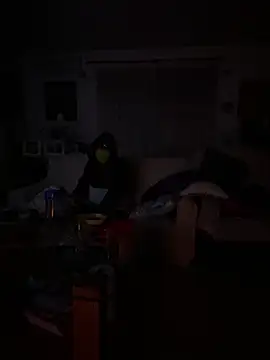 Snapshot of Kamaleonix chatting on March 2025 09:34:01 PM Kamaleonix online show from March 2025 09:34:01 PM