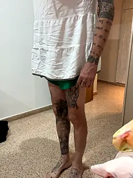 Snapshot of Kamaleonix chatting on September 2025 07:13:01 PM Kamaleonix online show from September 2025 07:13:01 PM