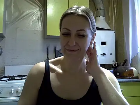 AshleyXHoney online show from December 2025 07:38:01 AM