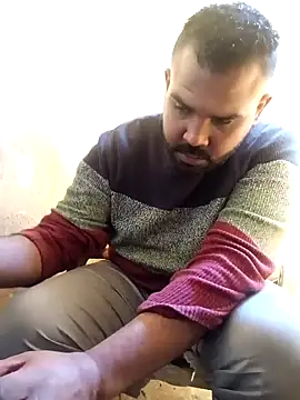 Snapshot of ListedLoin chatting on January 2025 07:10:01 AM ListedLoin online show from January 2025 07:10:01 AM