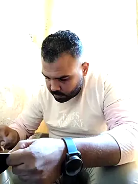 Snapshot of ListedLoin chatting on January 2025 08:16:02 AM ListedLoin online show from January 2025 08:16:02 AM