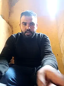 Snapshot of ListedLoin chatting on January 2025 11:45:01 AM ListedLoin online show from January 2025 11:45:01 AM