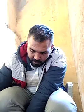 Snapshot of ListedLoin chatting on February 2025 02:48:02 PM ListedLoin online show from February 2025 02:48:02 PM