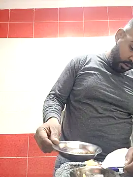 Snapshot of ListedLoin chatting on February 2025 11:13:02 AM ListedLoin online show from February 2025 11:13:02 AM