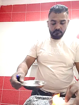 Snapshot of ListedLoin chatting on March 2025 11:07:02 AM ListedLoin online show from March 2025 11:07:02 AM