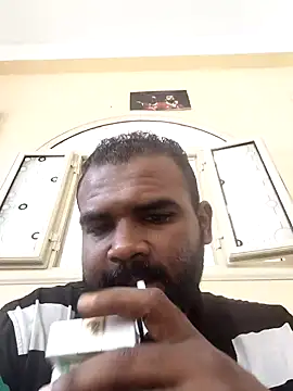 Snapshot of ListedLoin chatting on October 2025 07:20:02 AM ListedLoin online show from October 2025 07:20:02 AM