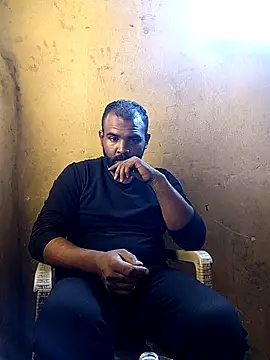 ListedLoin online show from November 2025 12:30:01 PM