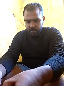 ListedLoin online show from December 2025 07:34:01 AM