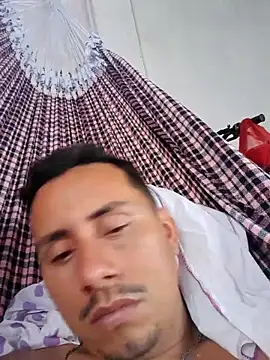 luissilva0071 online show from March 2025 11:00:02 PM