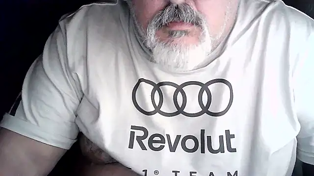 Snapshot of cashot58 chatting on June 2026 01:44:02 PM cashot58 online show from June 2026 01:44:02 PM