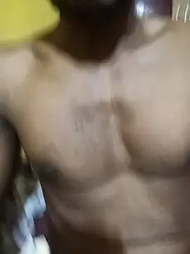 Snapshot of Tamil_boy_age28 chatting on November 2025 10:41:02 PM Tamil boy age28 online show from November 2025 10:41:02 PM