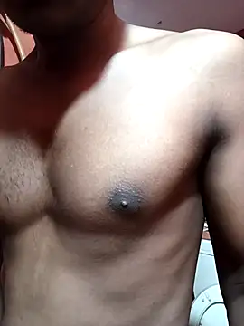 Snapshot of Tamil_boy_age28 chatting on November 2025 04:45:02 AM Tamil boy age28 online show from November 2025 04:45:02 AM