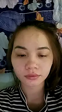 Ngoc-Trinh online show from January 2025 04:55:02 PM