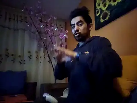 Angel Coronel online show from January 2025 02:57:01 AM