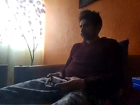 Angel Coronel online show from January 2025 10:34:01 PM