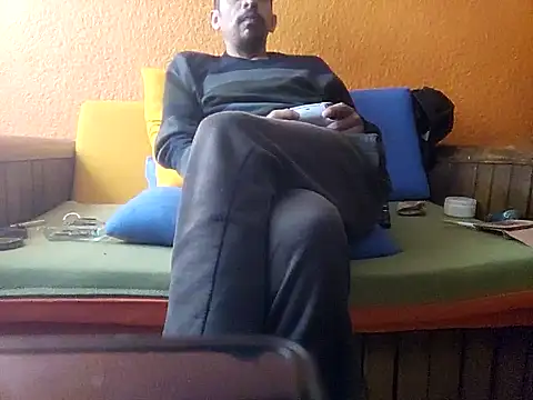 Angel Coronel online show from February 2025 05:05:01 AM
