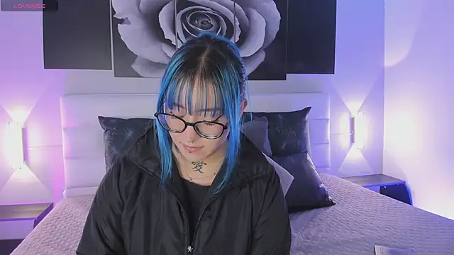 sofi bakerr online show from December 2025 11:39:02 AM